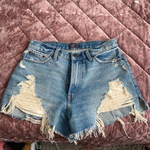 Abercrombie & Fitch Annie high rise shorts